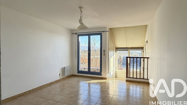 Ma-Cabane - Vente Appartement Carpentras, 58 m²