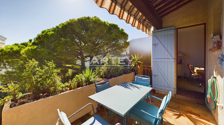 Ma-Cabane - Vente Appartement Carqueiranne, 85 m²