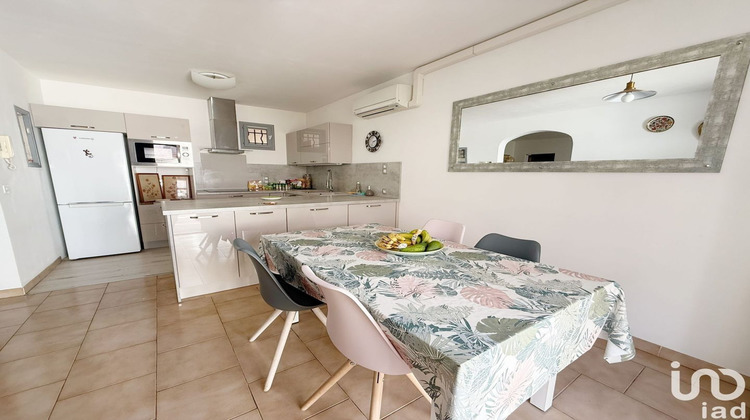 Ma-Cabane - Vente Appartement Carqueiranne, 59 m²