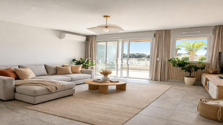 Ma-Cabane - Vente Appartement Carqueiranne, 83 m²