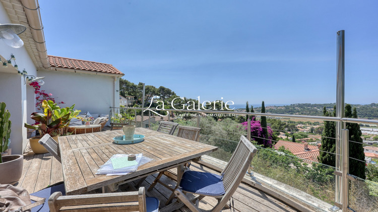 Ma-Cabane - Vente Appartement Carqueiranne, 105 m²