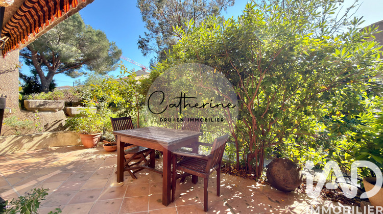 Ma-Cabane - Vente Appartement Carqueiranne, 67 m²