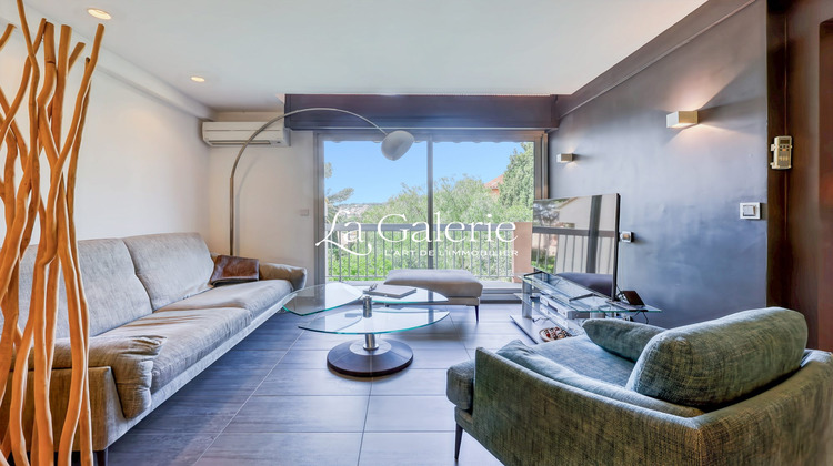 Ma-Cabane - Vente Appartement Carqueiranne, 87 m²