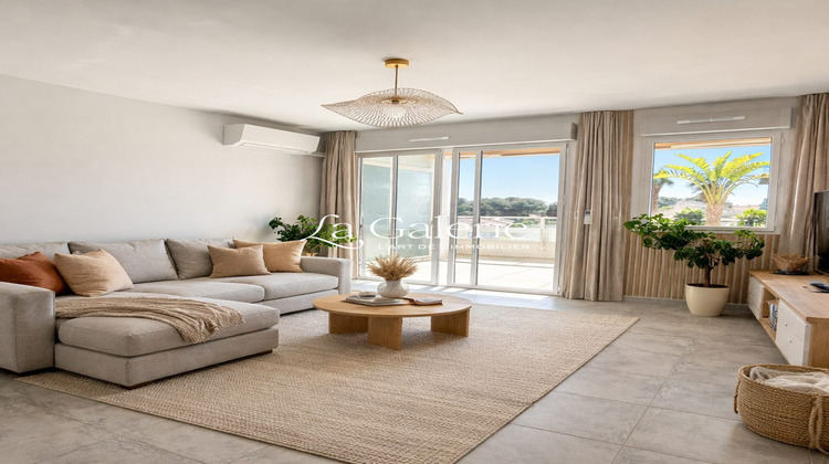 Ma-Cabane - Vente Appartement Carqueiranne, 83 m²