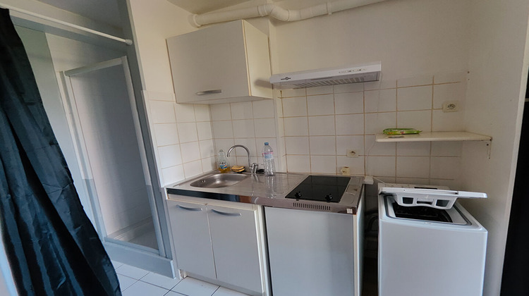 Ma-Cabane - Vente Appartement CARRIERES-SUR-SEINE, 10 m²