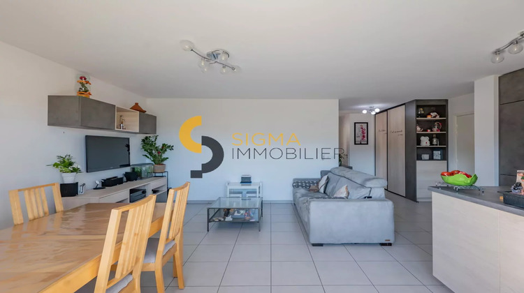 Ma-Cabane - Vente Appartement Carros, 62 m²