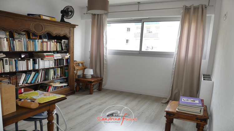 Ma-Cabane - Vente Appartement Carros, 59 m²