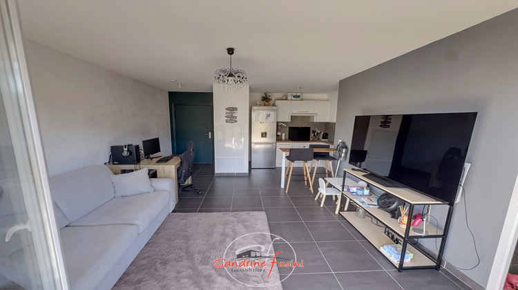 Ma-Cabane - Vente Appartement Carros, 37 m²