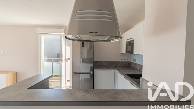 Ma-Cabane - Vente Appartement Carros, 58 m²