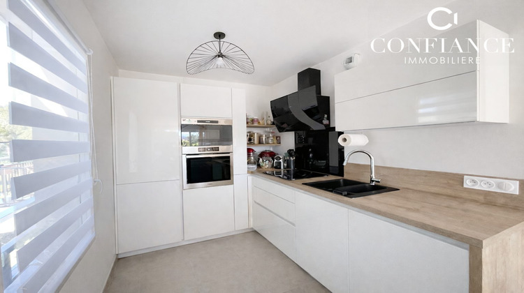 Ma-Cabane - Vente Appartement Carros, 57 m²