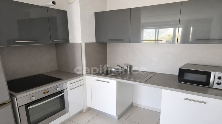 Ma-Cabane - Vente Appartement CARROS, 40 m²