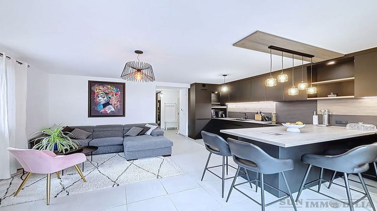 Ma-Cabane - Vente Appartement Carros, 62 m²