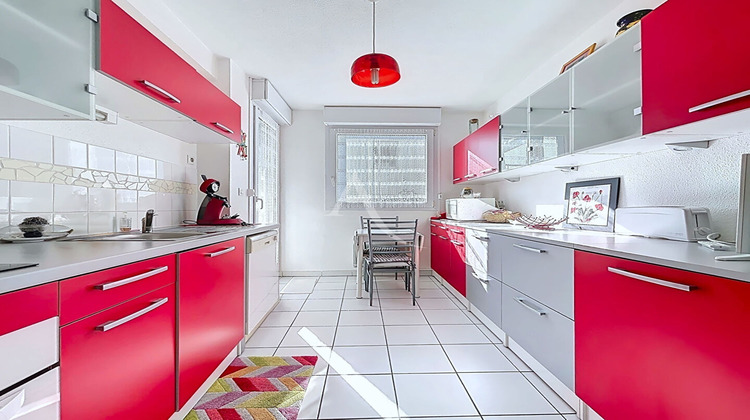 Ma-Cabane - Vente Appartement CASTELGINEST, 65 m²