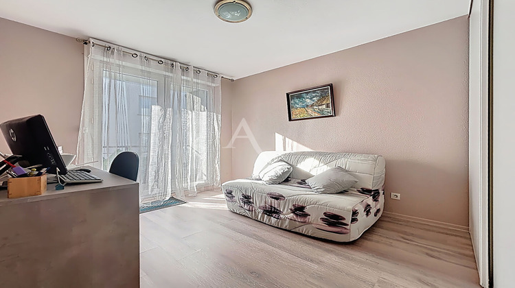 Ma-Cabane - Vente Appartement CASTELGINEST, 65 m²