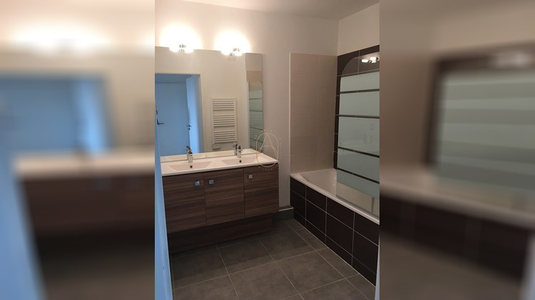 Ma-Cabane - Vente Appartement Castries, 65 m²