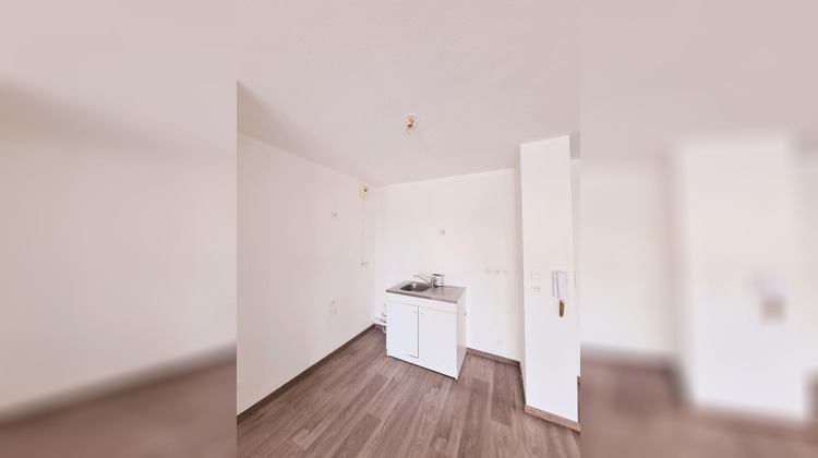 Ma-Cabane - Vente Appartement CAVAILLON, 37 m²