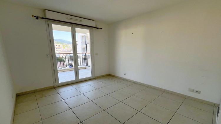 Ma-Cabane - Vente Appartement Cavalaire-sur-Mer, 64 m²
