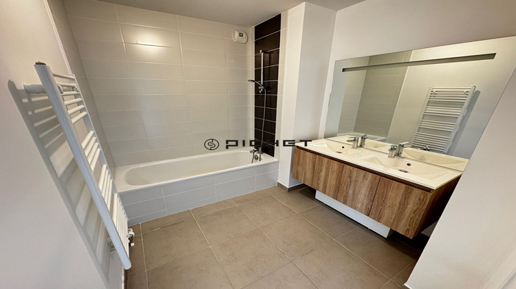 Ma-Cabane - Vente Appartement CENON, 61 m²