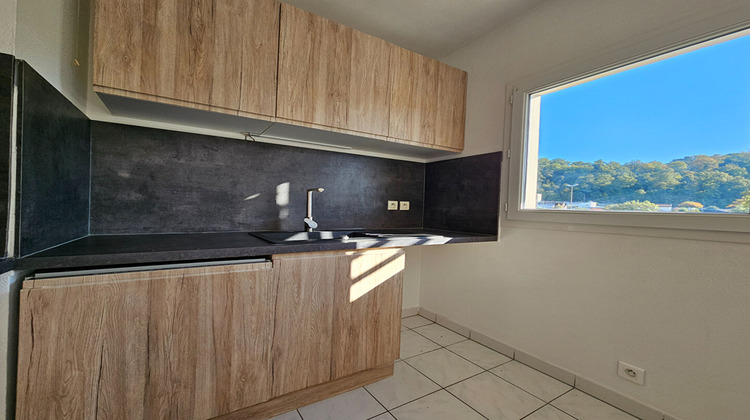 Ma-Cabane - Vente Appartement CENON, 61 m²