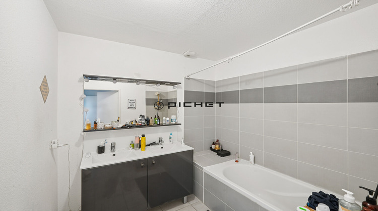 Ma-Cabane - Vente Appartement CENON, 63 m²
