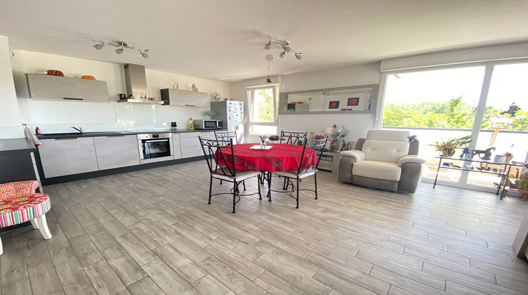 Ma-Cabane - Vente Appartement CERNAY, 56 m²