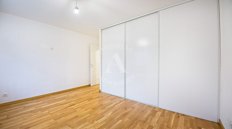 Ma-Cabane - Vente Appartement Cessy, 73 m²