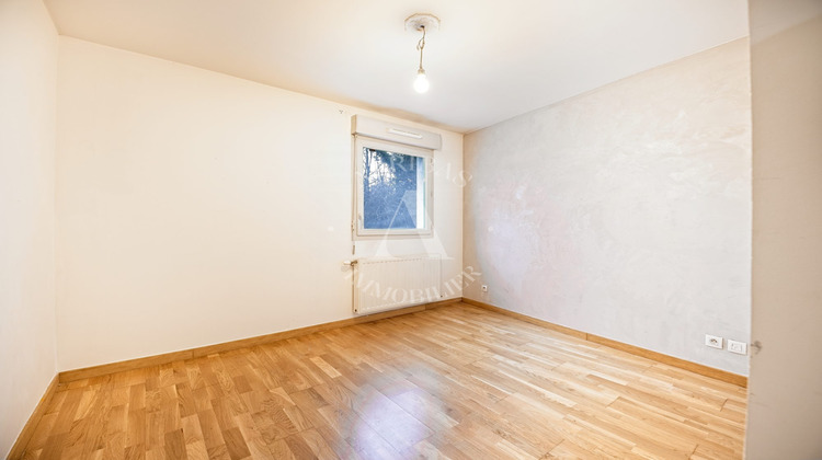 Ma-Cabane - Vente Appartement Cessy, 73 m²