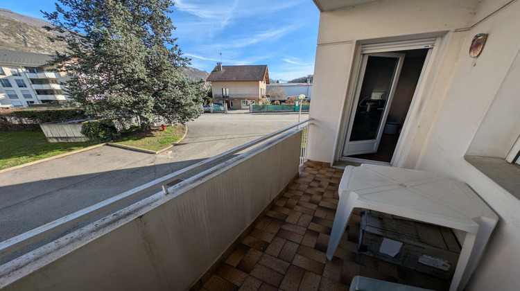 Ma-Cabane - Vente Appartement CHALLES LES EAUX, 70 m²