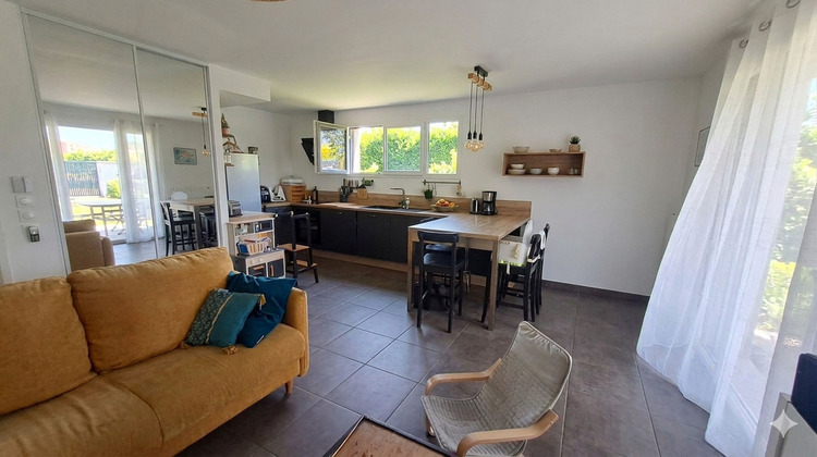 Ma-Cabane - Vente Appartement CHALLES LES EAUX, 68 m²