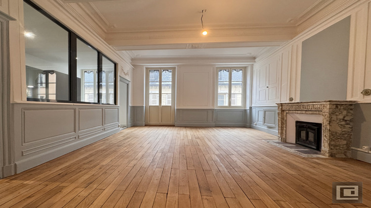 Ma-Cabane - Vente Appartement Chalon-sur-Saône, 140 m²