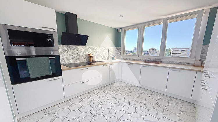 Ma-Cabane - Vente Appartement CHALON-SUR-SAONE, 75 m²