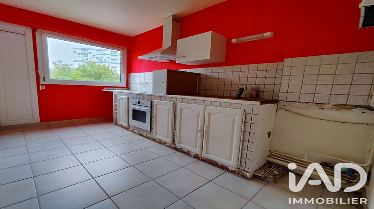 Ma-Cabane - Vente Appartement Châlons-en-Champagne, 71 m²