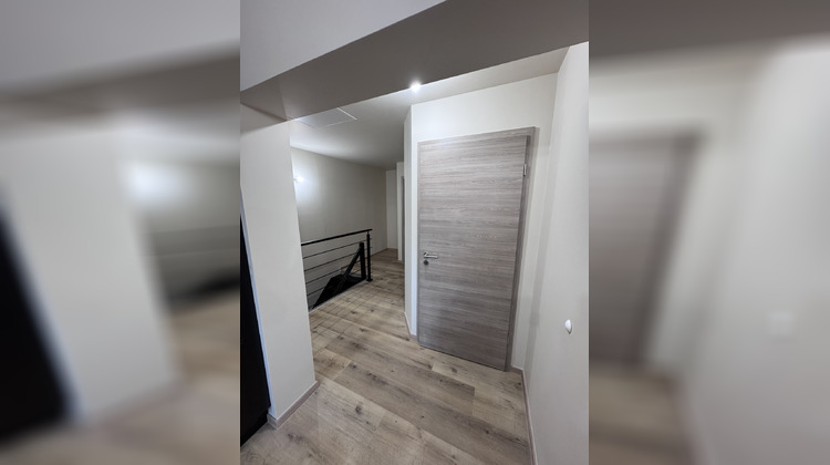 Ma-Cabane - Vente Appartement Châlonvillars, 75 m²