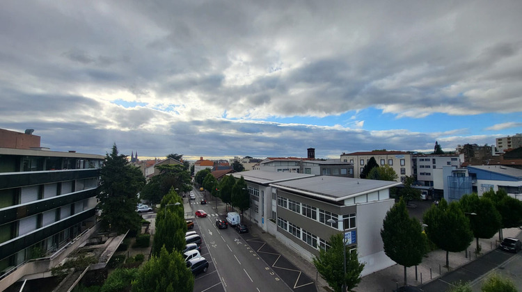 Ma-Cabane - Vente Appartement CHAMALIERES, 100 m²