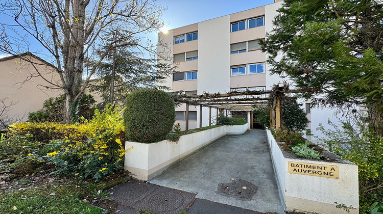 Ma-Cabane - Vente Appartement CHAMALIERES, 77 m²