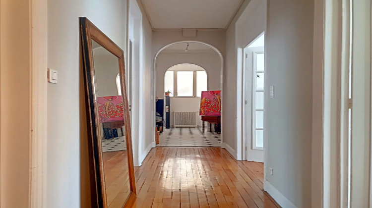 Ma-Cabane - Vente Appartement CHAMALIERES, 107 m²