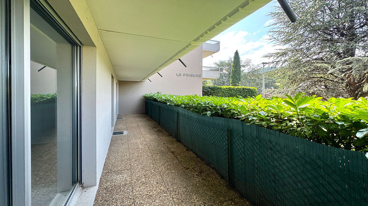 Ma-Cabane - Vente Appartement CHAMALIERES, 88 m²