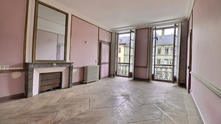 Ma-Cabane - Vente Appartement CHAMBERY, 305 m²