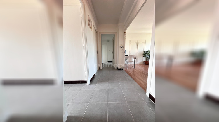 Ma-Cabane - Vente Appartement CHAMBERY, 67 m²