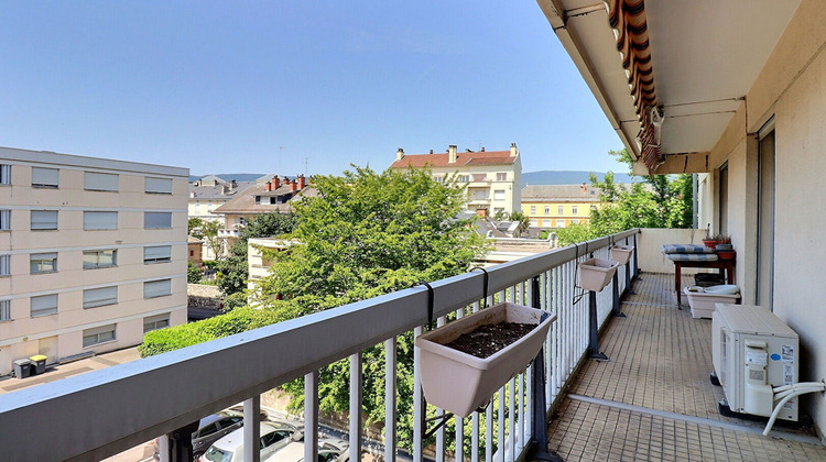 Ma-Cabane - Vente Appartement CHAMBERY, 100 m²