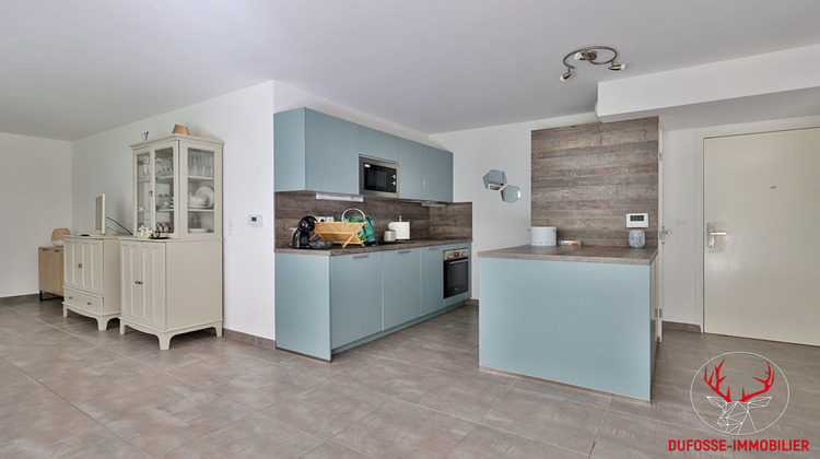 Ma-Cabane - Vente Appartement CHAMPAGNE-AU-MONT-D'OR, 68 m²