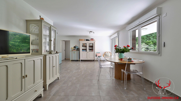 Ma-Cabane - Vente Appartement CHAMPAGNE-AU-MONT-D'OR, 68 m²