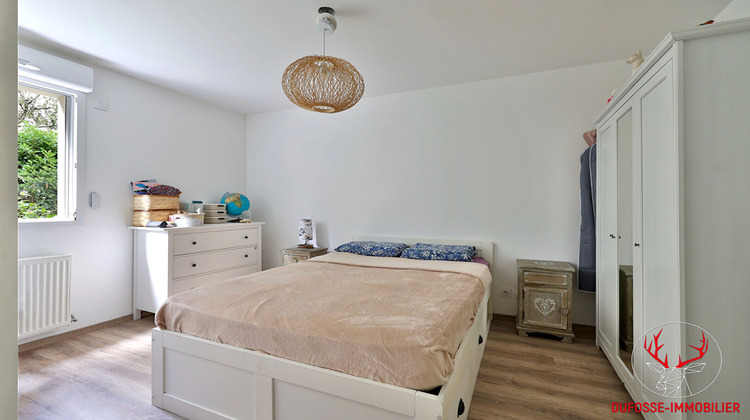 Ma-Cabane - Vente Appartement CHAMPAGNE-AU-MONT-D'OR, 68 m²