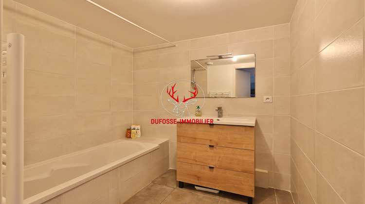 Ma-Cabane - Vente Appartement CHAMPAGNE-AU-MONT-D'OR, 68 m²