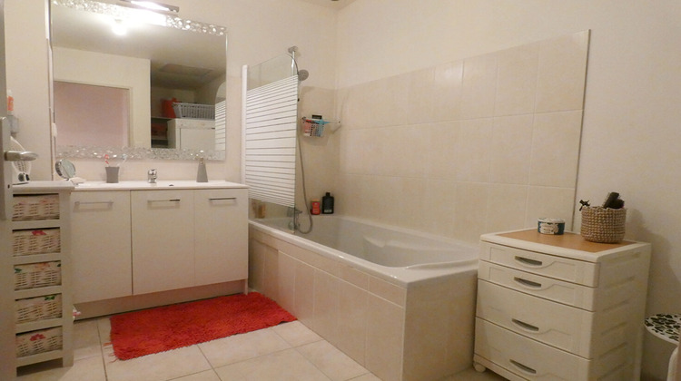 Ma-Cabane - Vente Appartement CHAMPAGNEY, 45 m²