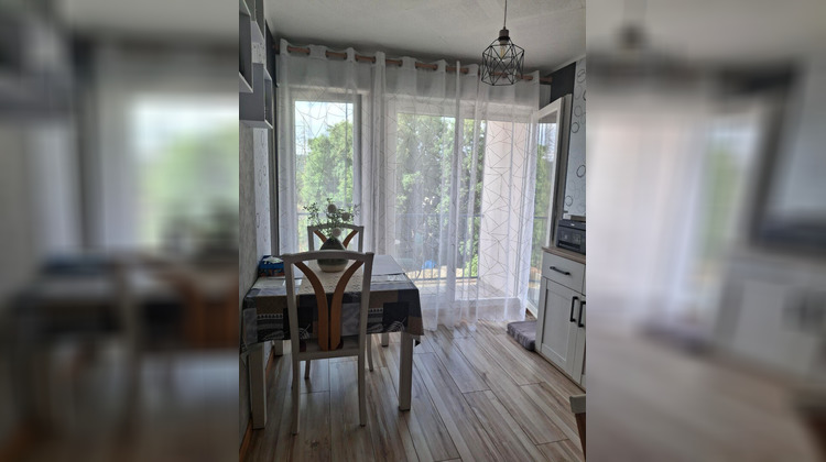 Ma-Cabane - Vente Appartement CHAMPAGNOLE, 64 m²