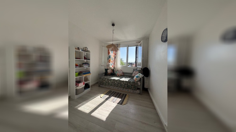 Ma-Cabane - Vente Appartement CHAMPIGNY SUR MARNE, 63 m²