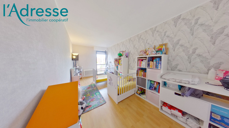 Ma-Cabane - Vente Appartement CHAMPS-SUR-MARNE, 87 m²