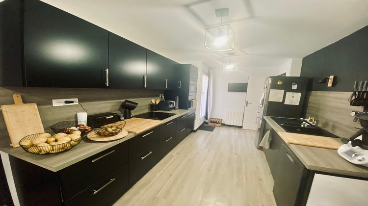 Ma-Cabane - Vente Appartement CHAMPS SUR MARNE, 83 m²