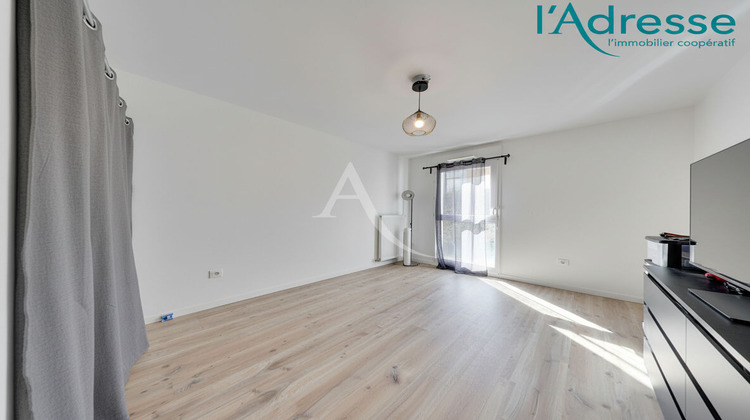 Ma-Cabane - Vente Appartement CHAMPS-SUR-MARNE, 64 m²